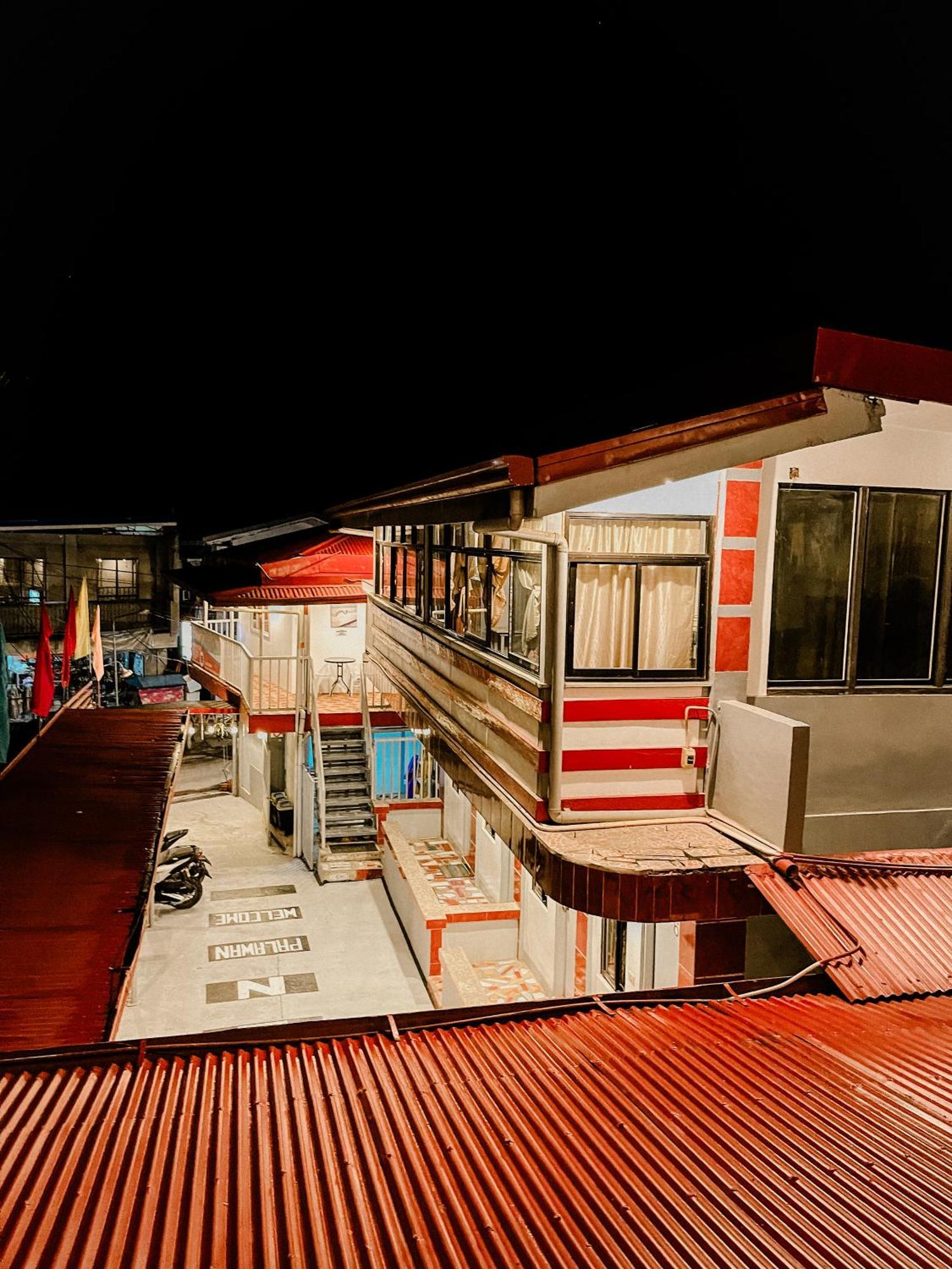 Mario'S Travellers Inn Coron Bagian luar foto
